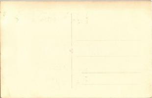 Gyilkos-tó, Ghilcos, Lacul Rosu; Gyergyói-havasok, tutajos pár a tóban / Muntii Giurgeu, rafting cou...