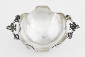 Ezüst(Ag) fűszertartó, jelzett, 12×8,5 cm, nettó: 51,9 g