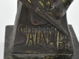Franz Iffland (1862-1935): Salambo. Patinázott bronz büszt, cca 1930, jelzett a hátoldalán, márvány ...