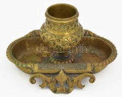 Szecessziós bronz gyufagyújtó. Vastag öntött bronz, patinával, kopással, szecessziós mintákkal díszí...