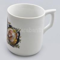 1916 Világháborús propaganda bögre, II. Vilmos és Ferenc József arcképével, jelzés nélkül, kis kopás...