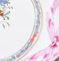 Herendi Fleur des indes vertes multicolor kínálótál. Ritka, rózsaszín szalagokkal díszített változat...