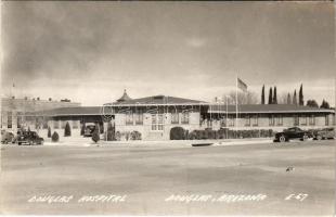 Douglas (Arizona), Hospital, automobiles. photo (fl)