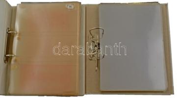 2db bankjegyberakó album műanyag berakólapokkal, használt állapotban