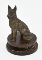 Bronz kutya figura fa alapon. Jelzés nélkül m: 11 cm