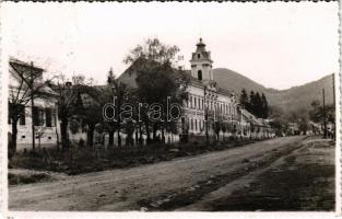 1941 Felsőbánya, Baia Sprie; Hunyadi utca, Római katolikus fiú és leány iskola / school, street. photo