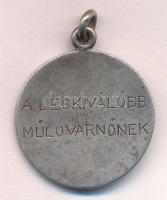 1928. "Nemzeti Lovarda Carousselje 1928. febr. 11-12. / A legkiválóbb műlovarnőnek" ezüstö...