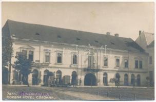 1940 Szinérváralja, Szinér-Váralja, Seini; Hotel Coroana / Korona szálloda, S. Fried, Neumann testvérek üzlete / hotel, shops. photo