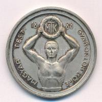 ~1931. Magyar Testgyakorlók Köre - MTK / Bátorság, Buzgalom, Barátság ezüstözött bronz díjérem, hátoldalán Bpest diszkosz ifj. cs. bajn. 1931 gravírozással (42mm) T:XF patina, karc