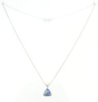 Ezüst (Ag) nyaklánc, irizáló medállal, jelzett br 2,5 g