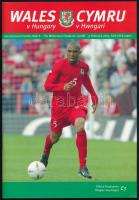 2005 Wales v Hungary (Wales - Magyarország) labdarúgó-mérkőzés programfüzet, angol nyelven, 64 p.