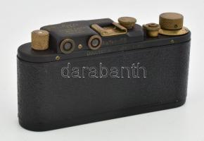Leica III. SS 3. fényképezőgép Zorkij replika. Jó állapotban, bőr tokkal
