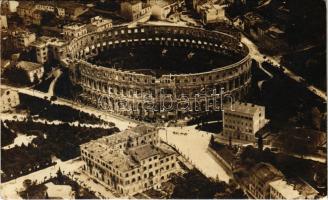 1917 Pola, Pula; Arena aus Vogelperspektive / amfiteátrum / amphitheatre + "Telegraphenbureau der k.u.k. Kriegsmarine"