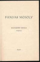 Kunszery Gyula: Fanyar mosoly. - - versei. Bp., [1948], Élet, 70+(2) p. Kiadói papírkötés. A szerző,...