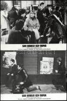 cca 1976 ,,San Babila egy napja" című olasz film jelenetei és szereplői, 5 db vintage produkciós filmfotó (vitrinfotó, lobbyfotó) ezüst zselatinos fotópapíron, a használatból eredő (esetleges) kisebb hibákkal, 18x24 cm