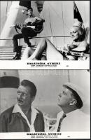 cca 1967 ,,Barátnőm, Sybille" című NDK filmvígjáték jelenetei és szereplői, 11 db vintage produkciós filmfotó (vitrinfotó, lobbyfotó) ezüst zselatinos fotópapíron, a használatból eredő (esetleges) kisebb hibákkal, 18x24 cm