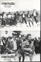 cca 1979 előtti ,,Bilincsek" című jugoszláv filmdráma jelenetei és szereplői, 11 db vintage produkciós filmfotó (vitrinfotó, lobbyfotó) ezüst zselatinos fotópapíron, a használatból eredő (esetleges) kisebb hibákkal, 18x24 cm