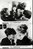 cca 1973 ,,Babaház" című angol film jelenetei és szereplői (köztük Jane Fonda), 7 db vintage pr...