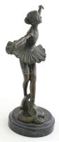 Balerina. Bronz szobor, márvány talapzaton. Szép öntés, jelzés nélkül, m: 27,5 cm