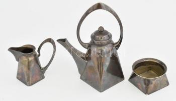 Szandrik szecessziós mokkás készlet. Kanna, tejkiöntő, cukordoboz, négy csésze, aljjal. Jelzett Kann...