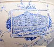 Villeroy & Boch: Grand Hotel Hungary éjjeli edény, alján Láng M. Budapest kereskedői jelzéssel, ...