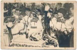 Merisor, Nunta taraneasca / Rumänische Bauernhochzeit / Román esküvő, erdélyi folklór / Transylvanian folklore, Romanian wedding. Foto orig. J. Fischer (fl)