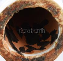 Kiss Roóz Ilona (1920-2010): Angyalka hegedűvel. Jelzett, egyik szárnyán sérüléssel, m: 13,5 cm