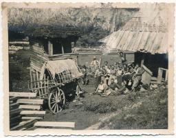 1932 Aranyosfő, Scarisoara; kirándulók csoportja / group of hikers. Jean Feder photo (non PC) (fl)