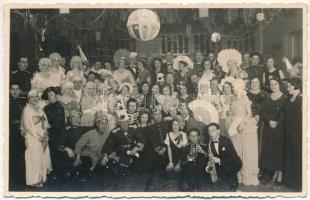 1934 Csíkszereda, Miercurea Ciuc; farsangi bál / Bal mascat, Carnaval / masquerade, costume ball. Aladics photo (EK)