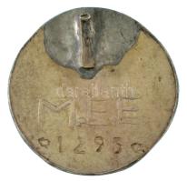 DN "Szent István denár / MÉE" vándorgyűlési fém kitűző, hátoldalán gravírozott sorszámmal,...