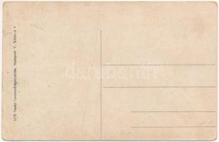 Besztercebánya, Banská Bystrica; IV. Béla király tér, üzletek, városháza. Vasúti levelezőlapárusítás...