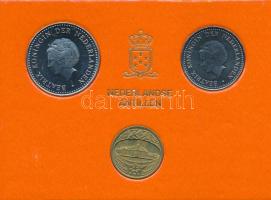 Holland Antillák 1980. 1G Ni + 2 1/2G Ni eredeti díszlapon, verdei zsetonnal T:UNC
Netherlands Anti...