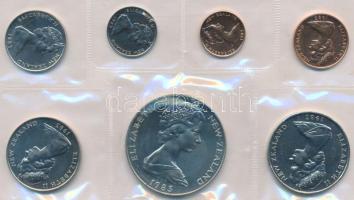Új-Zéland 1983. 1c-1$ (7xklf) "50 éves az új-zélandi pénzverés" forgalmi sor műbőr tokban ...