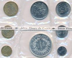 Franciaország 1973. 1c-10Fr (8xklf) forgalmi sor eredeti karton dísztokban és fóliacsomagolásban, be...