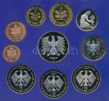 NSZK 1987F 1pf-5M (10xklf) forgalmi sor műanyag dísztokban T:PP FRG 1987F 1 Pfennig - 5 Mark (10xdif...