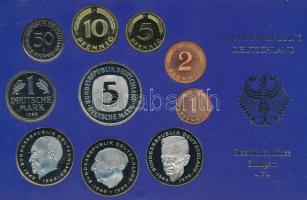 NSZK 1986F 1pf-5M (10xklf) forgalmi sor műanyag dísztokban T:PP FRG 1986F 1 Pfennig - 5 Mark (10xdiff) coin set in plastic case C:PP