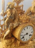 Kandallóóra. Aranyozott spiáter.test. XIX. sz. Ingajáratos, felesütős. Ingával, felzúzó kulccsal, fa...