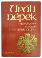 Dienes István et al.: Uráli népek. Nyelvrokonaink kultúrája és hagyományai. Szerk.: Hajdú Péter. Bp., 1975, Corvina. Angol nyelven. Kiadói egészvászon-kötés, jó állapotban, kissé sérült kiadói papír védőborítóban. Benne külön lapokon Dienes István (1929-1995) régész, muzeológus saját kezű jegyzetei.