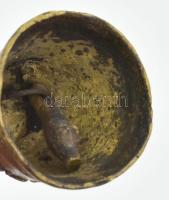 Apsara táncos figurális csengő. Kambodzsa, XX. sz. eleje, öntött bronz, m: 22,5 cm