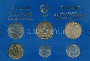 Finnország 1987. 5p-5M (6xklf) forgalmi sor plasztik tokban T:UNC Finland 1987. 5 Pennia - 5 Markka (6xdiff) coin set in plastic case C:UNC