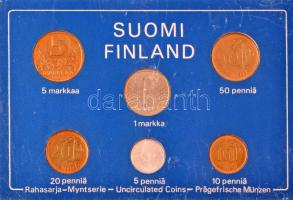 Finnország 1982. 5p-5M (6xklf) forgalmi sor plasztik tokban T:UNC  Finland 1982. 5 Pennia - 5 Markka (6xdiff) coin set in plastic case C:UNC