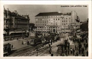 Zagreb, Agram, Zágráb; Jelacicev trg / tér, villamos, Philips Radio, üzletek / square, tram, shops