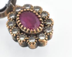 Ezüst(Ag) fülebvalópár rubinnal, jelzett, h: 3 cm, bruttó: 7,67 g