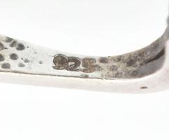 Ezüst(Ag) fülebvalópár rubinnal, jelzett, h: 3 cm, bruttó: 7,67 g