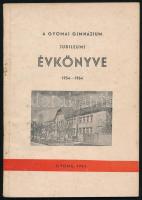 1964 A Gyomai Gimnázium jubileumi évkönyve 1954-1964. Kiadói papírkötés, kissé foltos, 96 p.