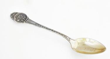 Ezüst(Ag) díszkanál, jelzett, h: 11 cm, nettó: 10,3 g