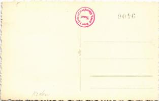 Gyilkostó, Lacul Rosu; csónakázás a tóban / boat in the lake. photo