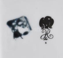 Hollóházi Szász Endre által tervezett bonbonier, jelzett, hibátlan, 9x8 cm