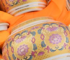 Kínai 6 személyes porcelán teás készlet, eredeti csomagolásában, teljes
