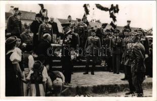 1940 Szászrégen, Reghin; bevonulás, Vitéz Nagybányai Horthy Miklós Magyarország kormányzója és Purgly Magdolna / entry of the Hungarian troops, Regent Horthy and his wife + "1940 Szászrégen visszatért" So. Stpl.